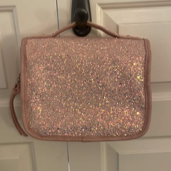 Sephora travel toiletry case - Picture 2 of 4